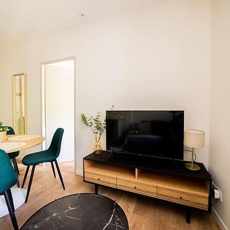 Le Pearl Appartement De Charme En Bord Riviere Collobrières Екстериор снимка