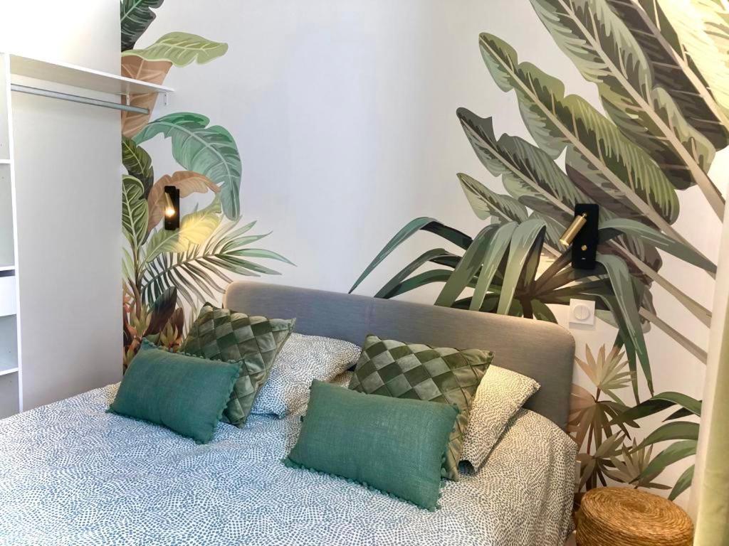 Le Pearl Appartement De Charme En Bord Riviere Collobrières Екстериор снимка