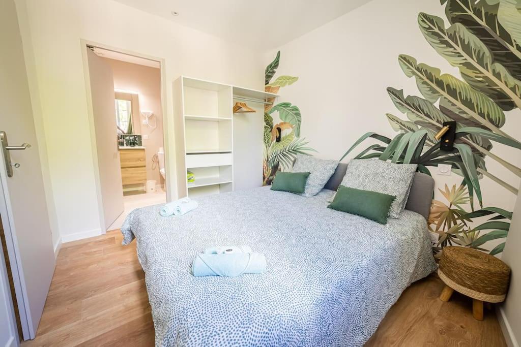 Le Pearl Appartement De Charme En Bord Riviere Collobrières Екстериор снимка
