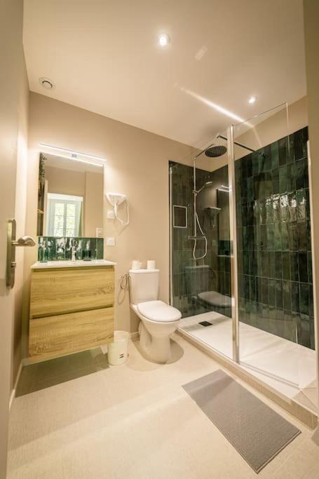 Le Pearl Appartement De Charme En Bord Riviere Collobrières Екстериор снимка